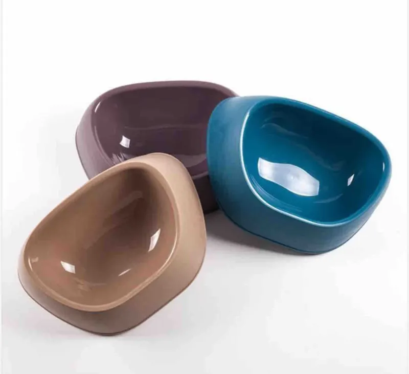 ​Bol Engros Ergonomic din Plastic Animale, model 1086