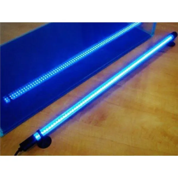 Lampa LED submersibila Boyu Albastra 30 cm 2W