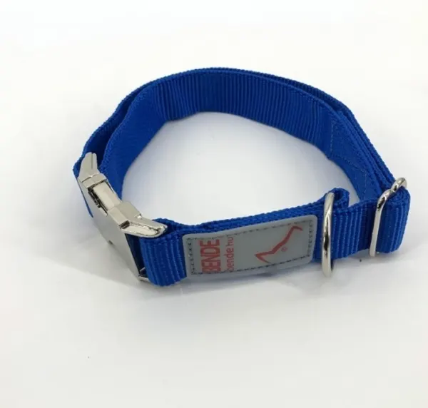 Zgarda textil cu catarama metalica
